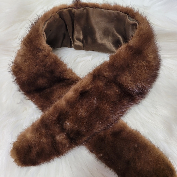 Vintage 60's Mink Gorgeous Stole So Fun, Glamorous &  Responsible - Picture 3 of 3